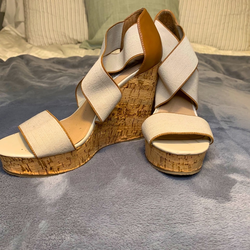 Steve Madden Wedges